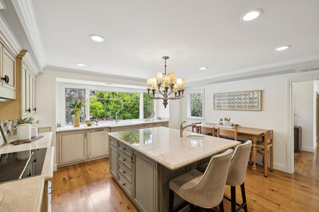 546 Cecelia Court, Los Altos, CA 94022