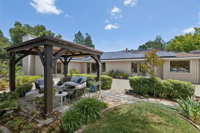 546 Cecelia Court, Los Altos, CA 94022