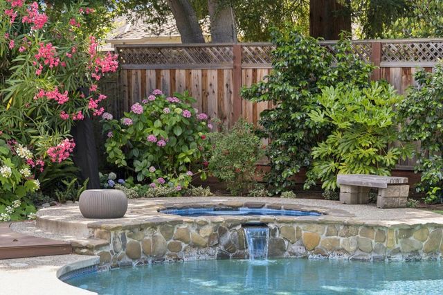 546 Cecelia Court, Los Altos, CA 94022