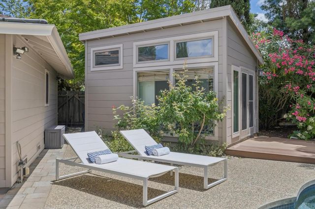 546 Cecelia Court, Los Altos, CA 94022