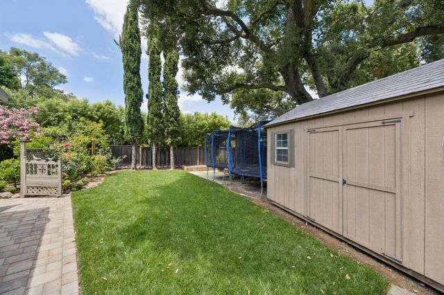 546 Cecelia Court, Los Altos, CA 94022