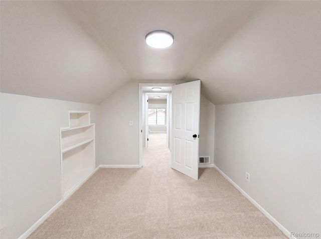 11268 Maxwell Avenue, Warren, MI 48089