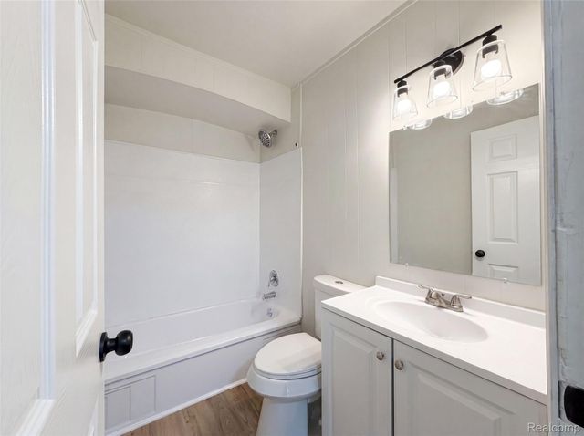 11268 Maxwell Avenue, Warren, MI 48089