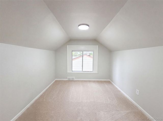 11268 Maxwell Avenue, Warren, MI 48089