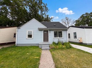 11268 Maxwell Avenue, Warren, MI 48089