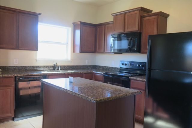 1829 Sweet Gum Drive, Anna, TX 75409