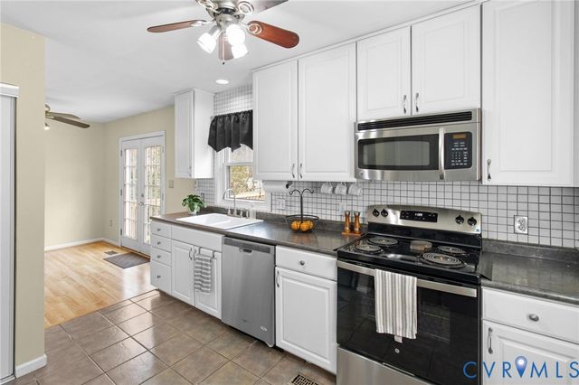 8605 Sedgemoor Dr, Henrico, VA 23228