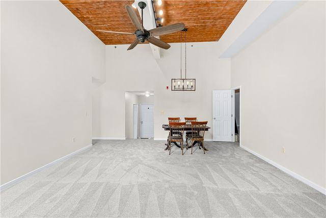 15 Higgins Street 105, Smithfield, RI 02917