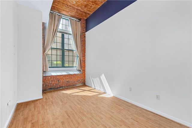 15 Higgins Street 105, Smithfield, RI 02917