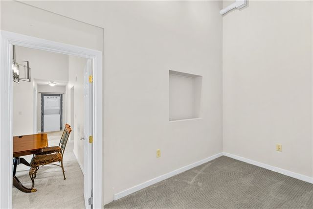 15 Higgins Street 105, Smithfield, RI 02917