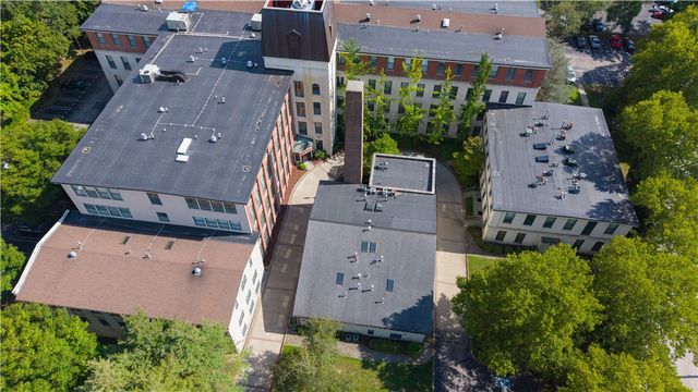 15 Higgins Street 105, Smithfield, RI 02917