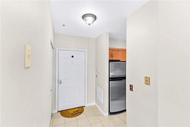 15 Higgins Street 105, Smithfield, RI 02917