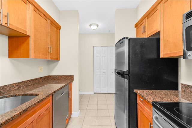 15 Higgins Street 105, Smithfield, RI 02917
