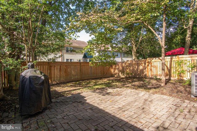 9416 AMBOY RD, Gaithersburg, MD 20886