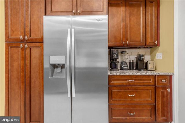 9416 AMBOY RD, Gaithersburg, MD 20886