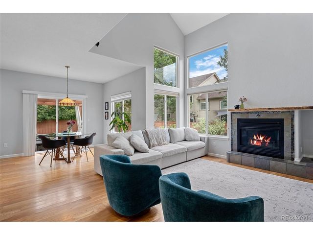 320 Driftwood Cir, Lafayette, CO 80026