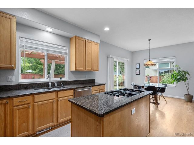 320 Driftwood Cir, Lafayette, CO 80026