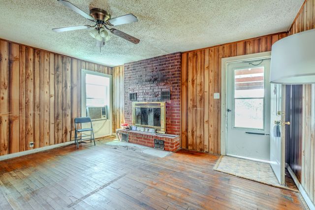 713 Lution Drive, Weatherford, TX 76087