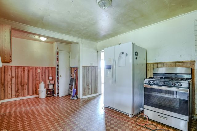 713 Lution Drive, Weatherford, TX 76087