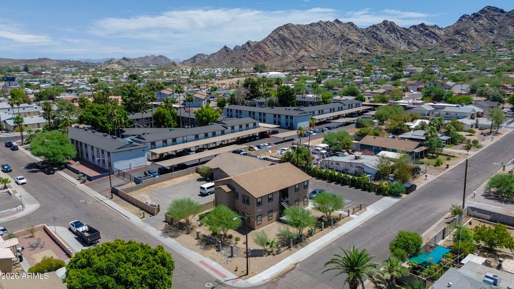 1306 E PURDUE Avenue, Phoenix, AZ 85020 — photo 4