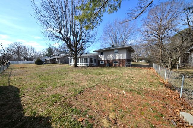 412 N 42nd Street, Mt Vernon, IL 62864