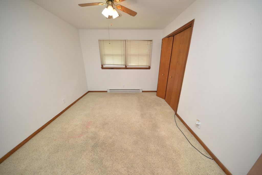 Image 23 of property listing at 412 N 42nd Street, Mt Vernon, IL 62864