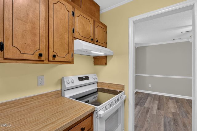 3425 Mill Run, Raleigh, NC 27612