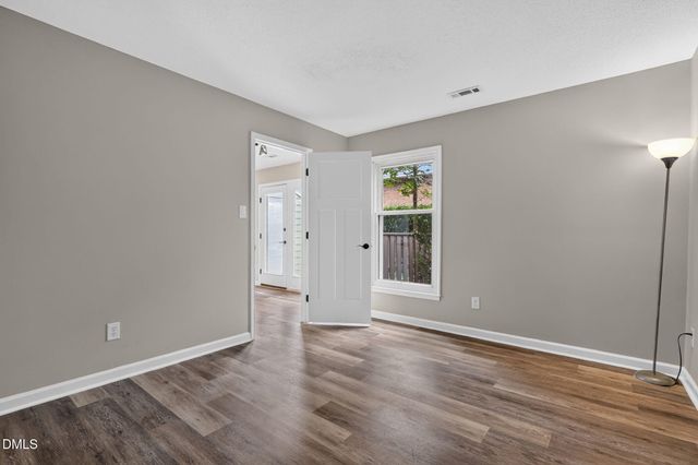 3425 Mill Run, Raleigh, NC 27612