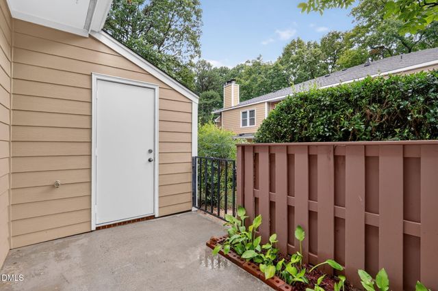 3425 Mill Run, Raleigh, NC 27612