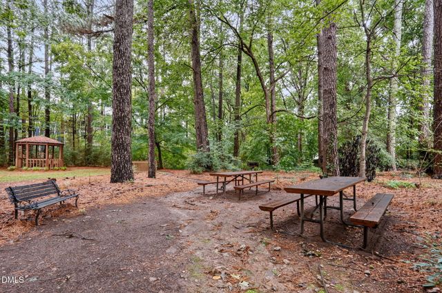 3425 Mill Run, Raleigh, NC 27612