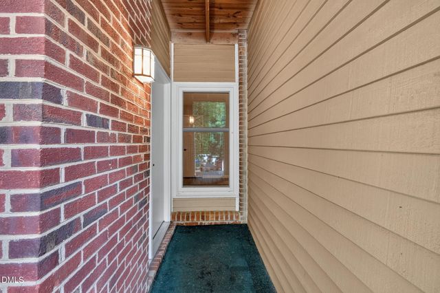 3425 Mill Run, Raleigh, NC 27612