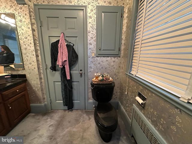 560 E BALTIMORE STREET, Greencastle, PA 17225