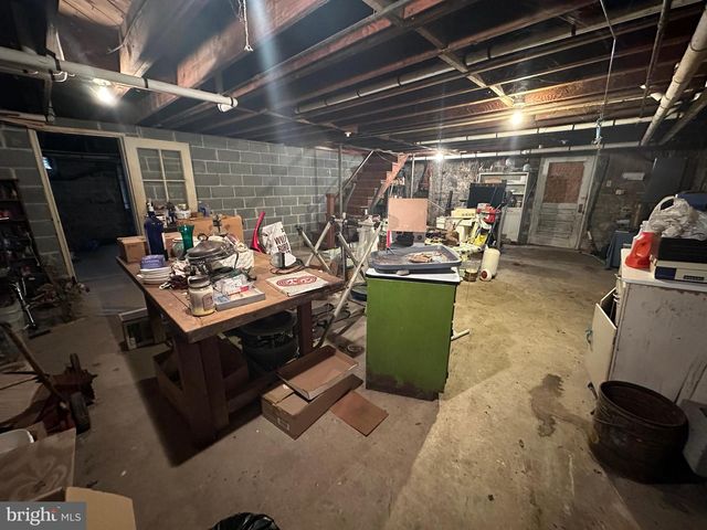 560 E BALTIMORE STREET, Greencastle, PA 17225