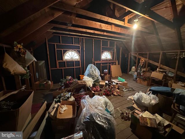 560 E BALTIMORE STREET, Greencastle, PA 17225