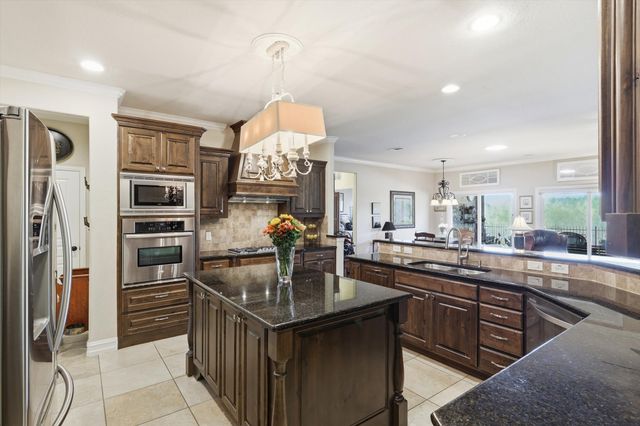 6163 Loudoun Springs Drive, Frisco, TX 75036