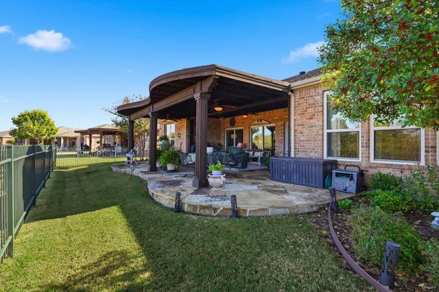 6163 Loudoun Springs Drive, Frisco, TX 75036