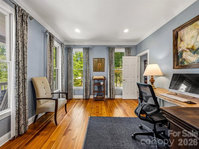 243 Poplar Lane, Pisgah Forest, NC 28712