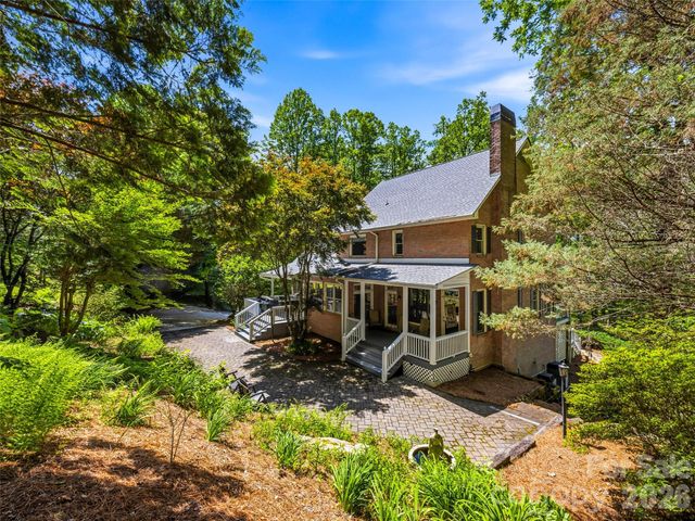 243 Poplar Lane, Pisgah Forest, NC 28712