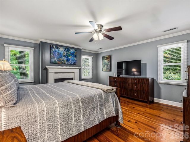 243 Poplar Lane, Pisgah Forest, NC 28712