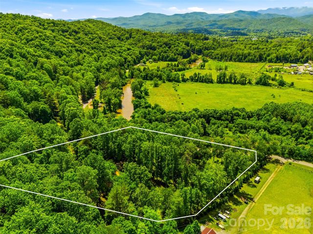 243 Poplar Lane, Pisgah Forest, NC 28712
