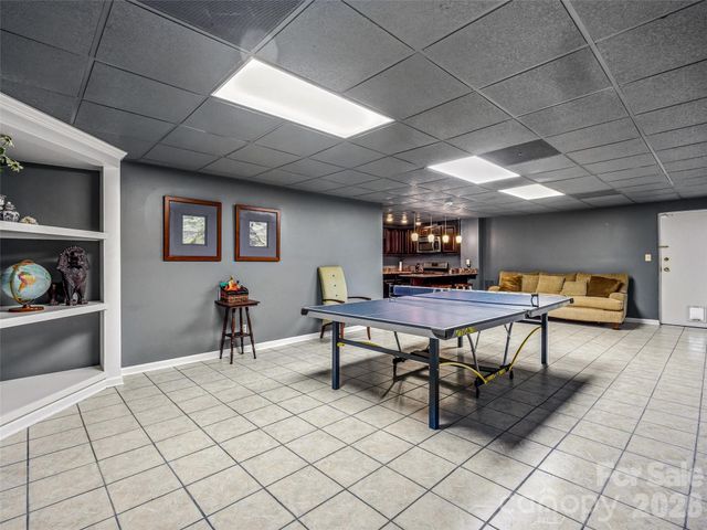 243 Poplar Lane, Pisgah Forest, NC 28712