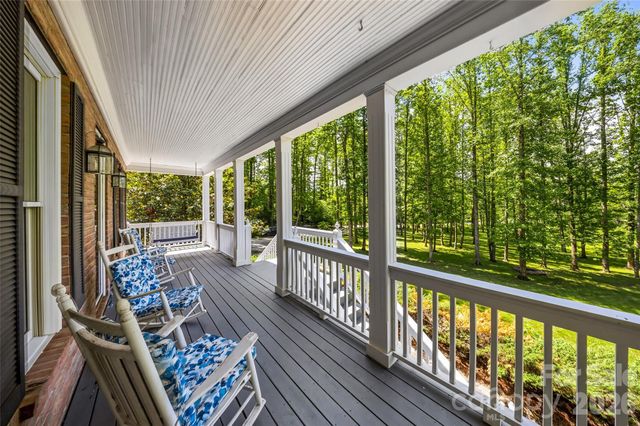 243 Poplar Lane, Pisgah Forest, NC 28712