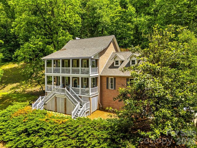 243 Poplar Lane, Pisgah Forest, NC 28712