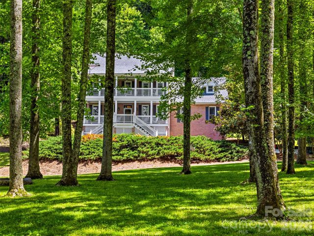 243 Poplar Lane, Pisgah Forest, NC 28712