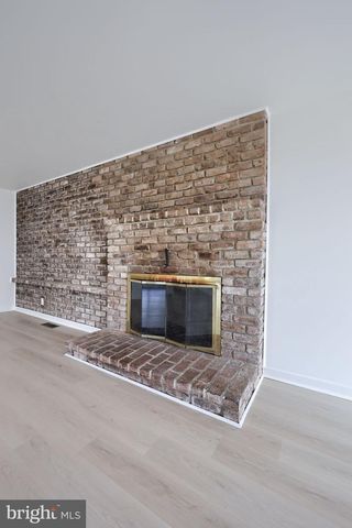 3165 PINCH RD, Manheim, PA 17545