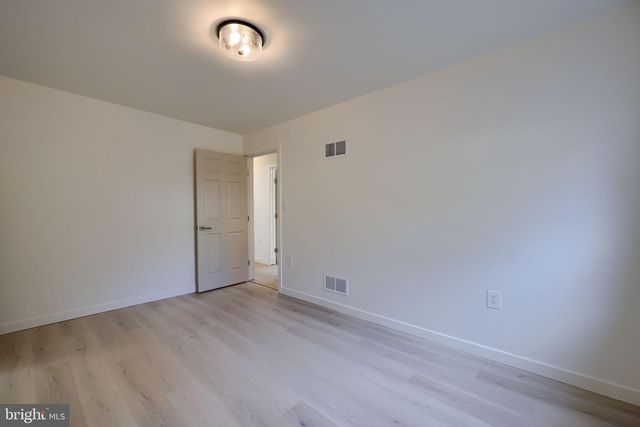 3165 PINCH RD, Manheim, PA 17545