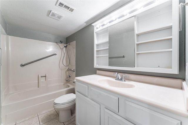 2508 Olrich Street, Rogers, AR 72758