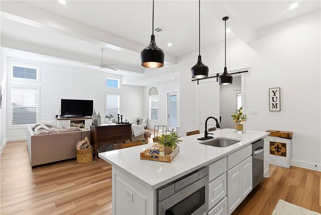 4217 Appalachian Trail, Bryan, TX 77802