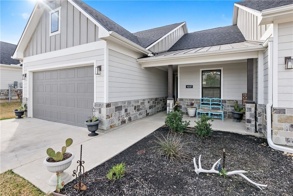 4217 Appalachian Trail, Bryan, TX 77802
