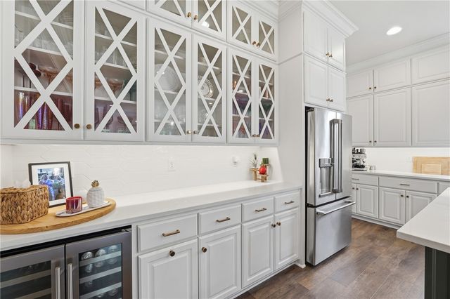 4414 S 86th Place, Bentonville, AR 72713